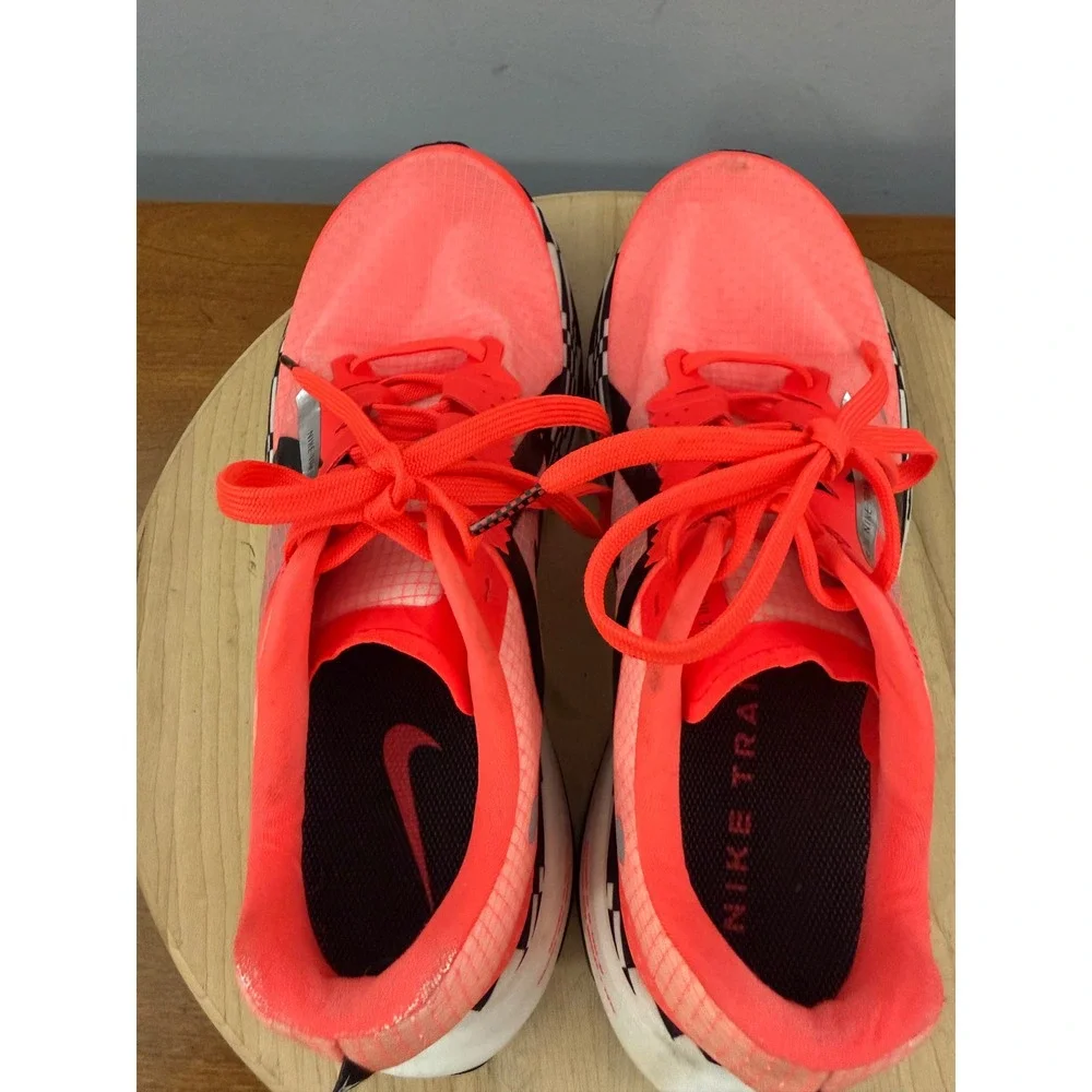 Nike ZoomX Ultrafly Trail Men 9.5 Bright Crimson Vibram DX1978-600 Running Shoes